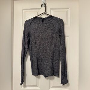 Lululemon kanto catch me long sleeve size 6 vguc